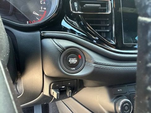 Used 2022 Dodge Durango GT AWD/4WD image 25