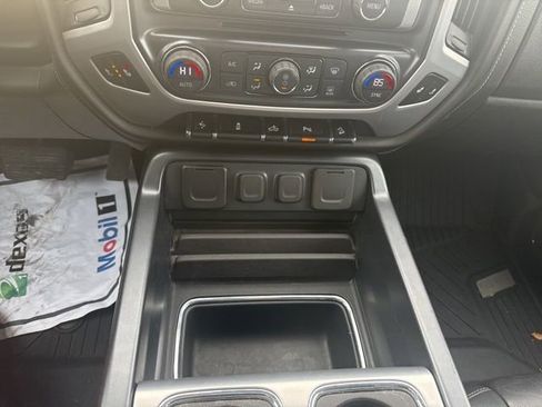 Used 2018 GMC Sierra 1500 SLT w/ SLT Premium Package image 28