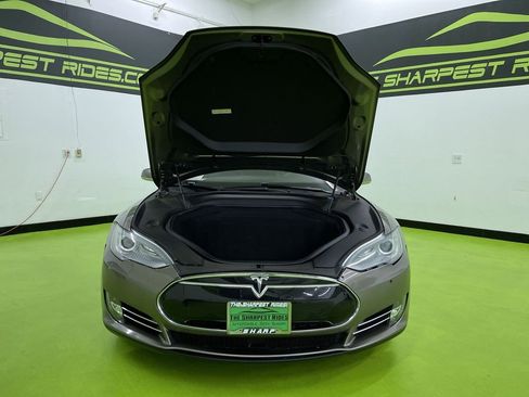Used 2015 Tesla Model S 85D image 4