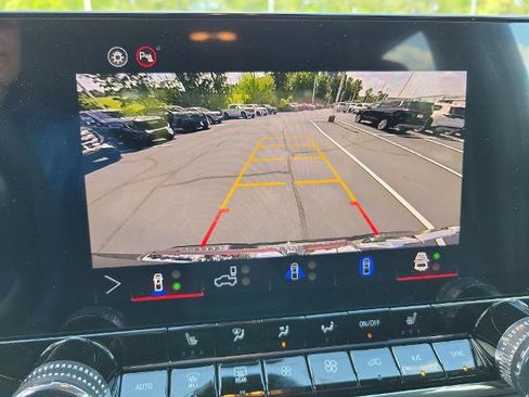 New 2026 GMC Canyon Elevation w/ Convenience Package RWD image 18