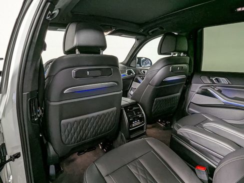 Certified 2025 BMW X7 M60i image 54