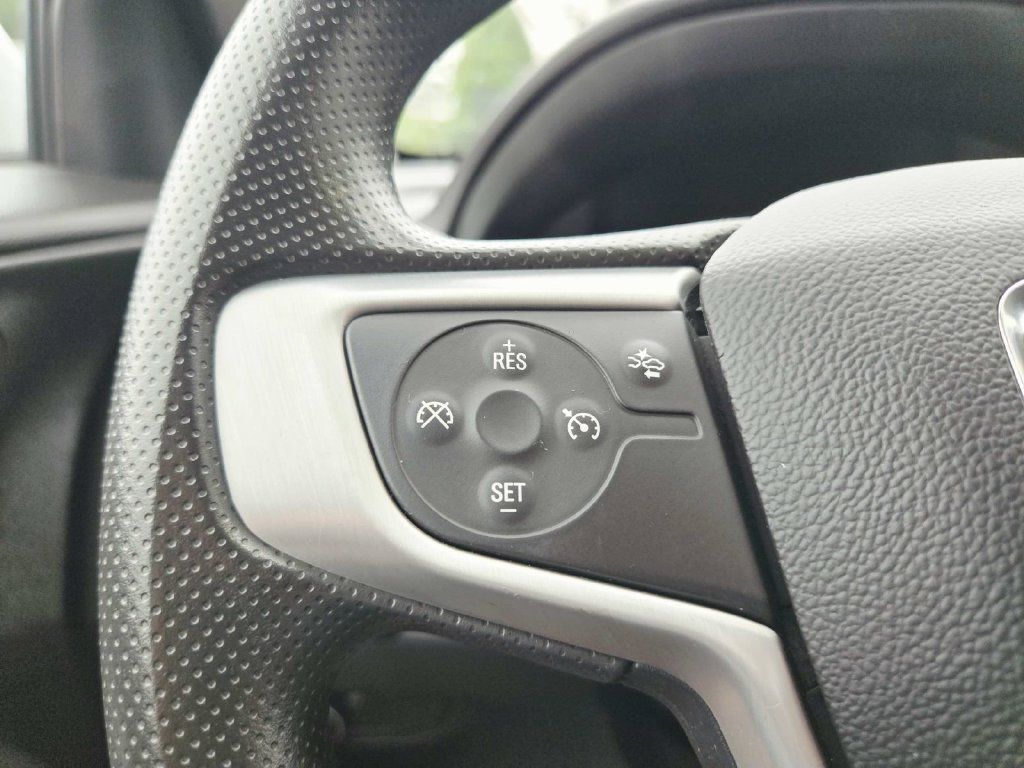 Used 2023 GMC Terrain SLE w/ Driver Convenience Package AWD/4WD image 19