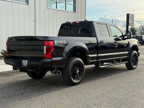 Used 2021 Ford F250 Lariat image 3