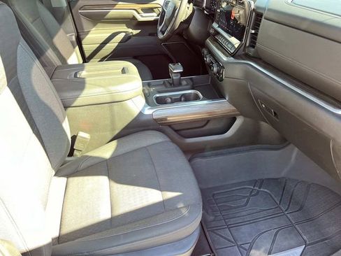 Used 2022 Chevrolet Silverado 1500 RST AWD/4WD image 26