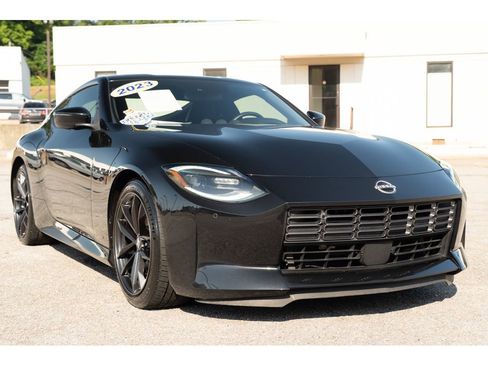 Used 2023 Nissan Z w/ Floor Mat Package (L93) RWD image 34