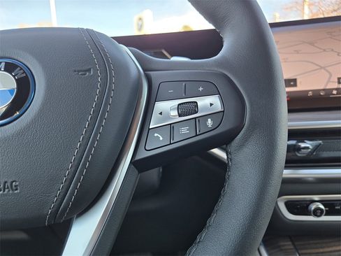 New 2026 BMW X5 xDrive50e w/ Premium Package image 30