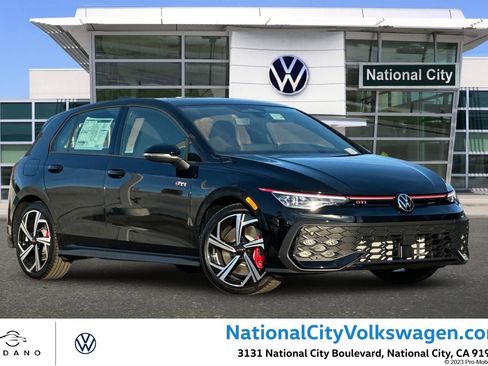 New 2026 Volkswagen GTI SE image 1
