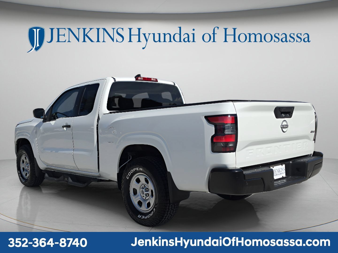 Used 2022 Nissan Frontier S w/ Technology Package AWD/4WD image 6