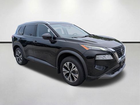 Used 2021 Nissan Rogue SV w/ Premium Package AWD/4WD image 2