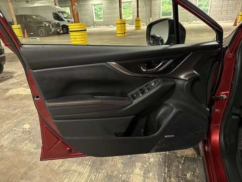 Used 2019 Subaru Crosstrek 2.0i Limited w/ Moonroof Package w/Navigation AWD/4WD image 31