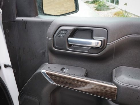 Used 2021 Chevrolet Silverado 1500 LT w/ Bed Protection Package image 26