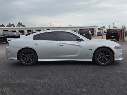 Used 2023 Dodge Charger R/T w/ Blacktop Package RWD image 7