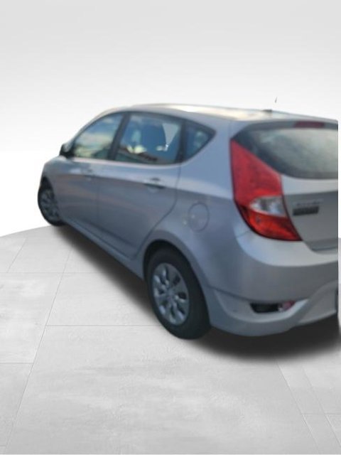 Used 2017 Hyundai Accent SE FWD image 6