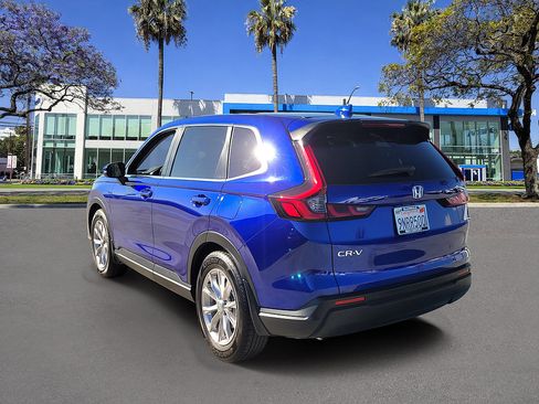Used 2024 Honda CR-V EX-L image 3