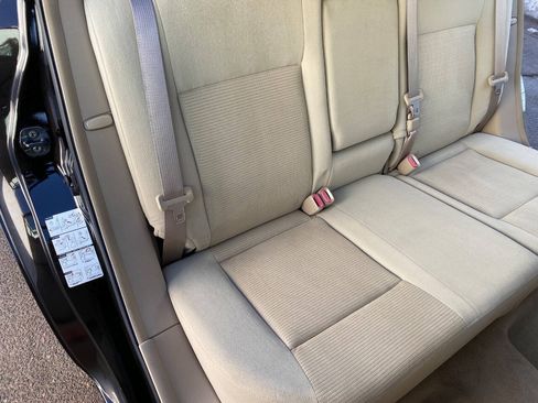 Used 2011 Nissan Sentra 2.0 S w/ Convenience Pkg FWD image 31