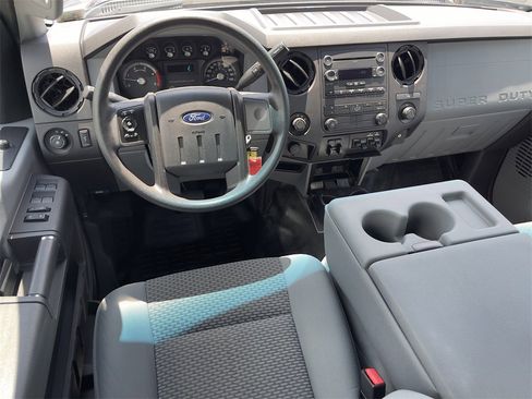 Used 2013 Ford F450 XL w/ PWR Equipment Group image 16