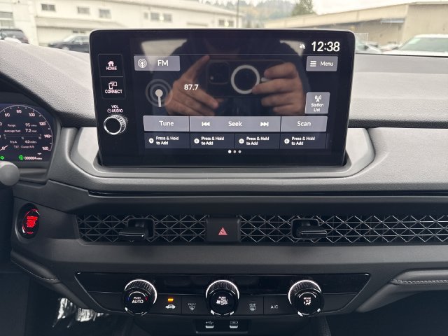 New 2026 Honda Accord LX image 24
