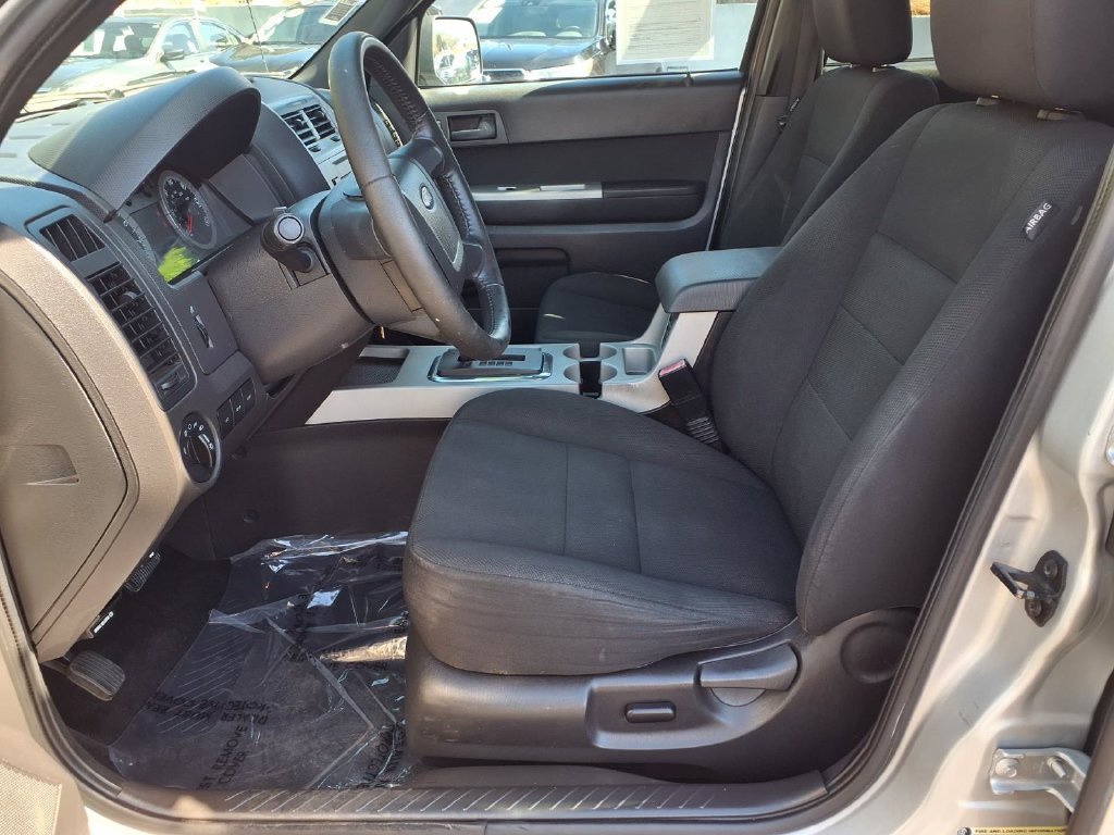 Used 2009 Ford Escape XLT FWD image 14