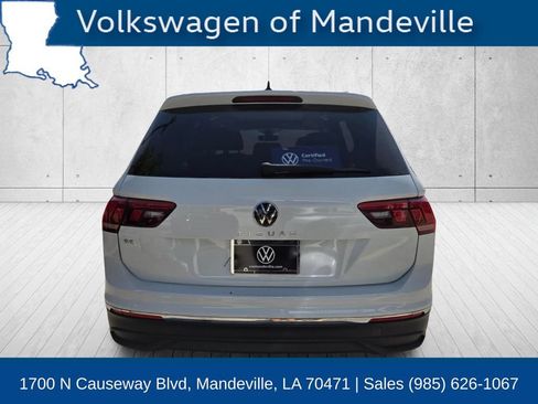 Used 2022 Volkswagen Tiguan SE FWD image 4