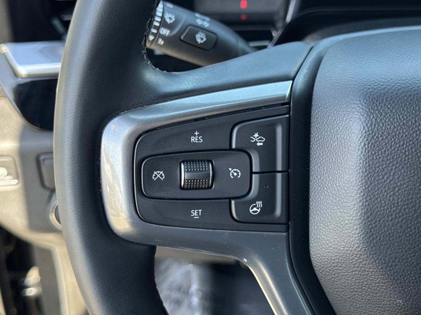 Used 2025 Chevrolet Silverado 1500 RST w/ LPO, Dark Essentials Package RWD image 11