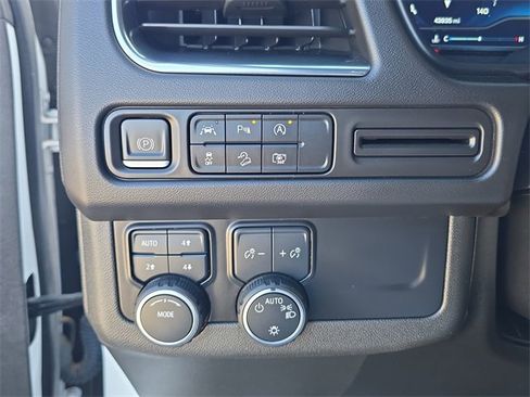 Certified 2023 Chevrolet Tahoe Z71 w/ Luxury Package image 26