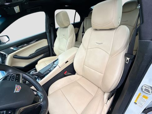 Used 2019 Cadillac CTS Luxury image 22