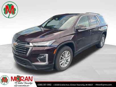 Used 2023 Chevrolet Traverse LT
