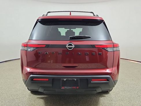 Used 2022 Nissan Pathfinder SV w/ SV Black Package FWD image 6
