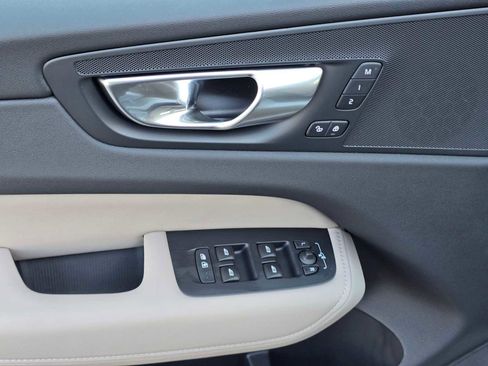 New 2026 Volvo XC60 B5 Plus w/ Climate Package image 23