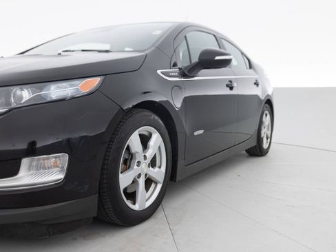 Used 2013 Chevrolet Volt Premium w/ Premium Trim Package FWD image 12