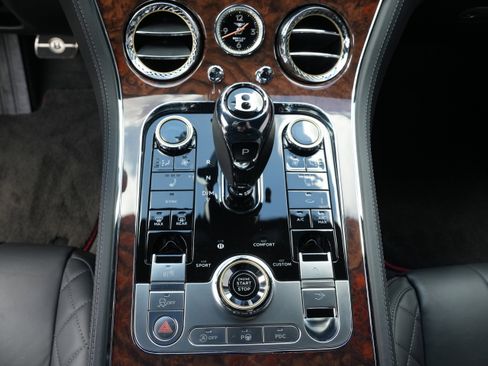 Used 2020 Bentley Continental GT AWD/4WD image 19