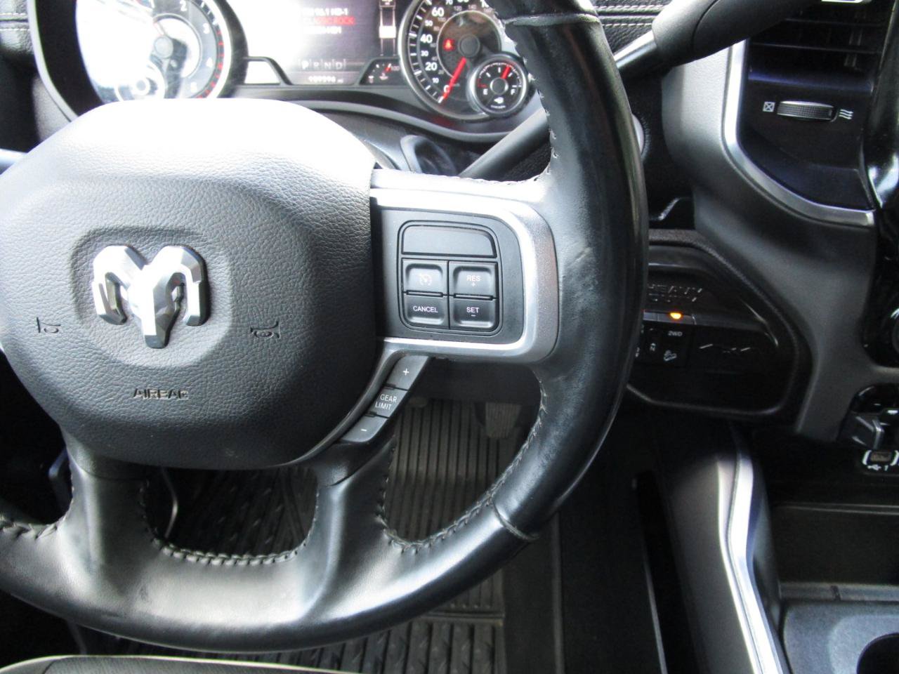 Used 2022 RAM 2500 Laramie w/ Night Edition AWD/4WD image 13