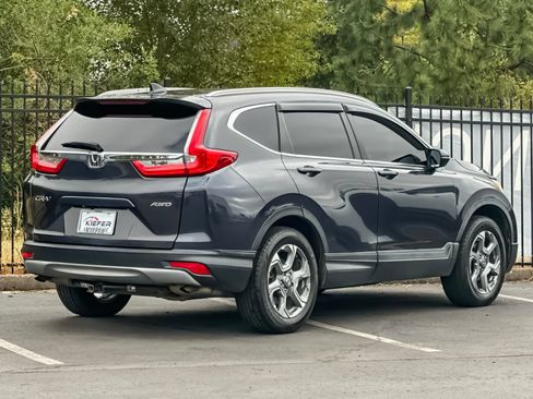 Used 2017 Honda CR-V EX-L image 3