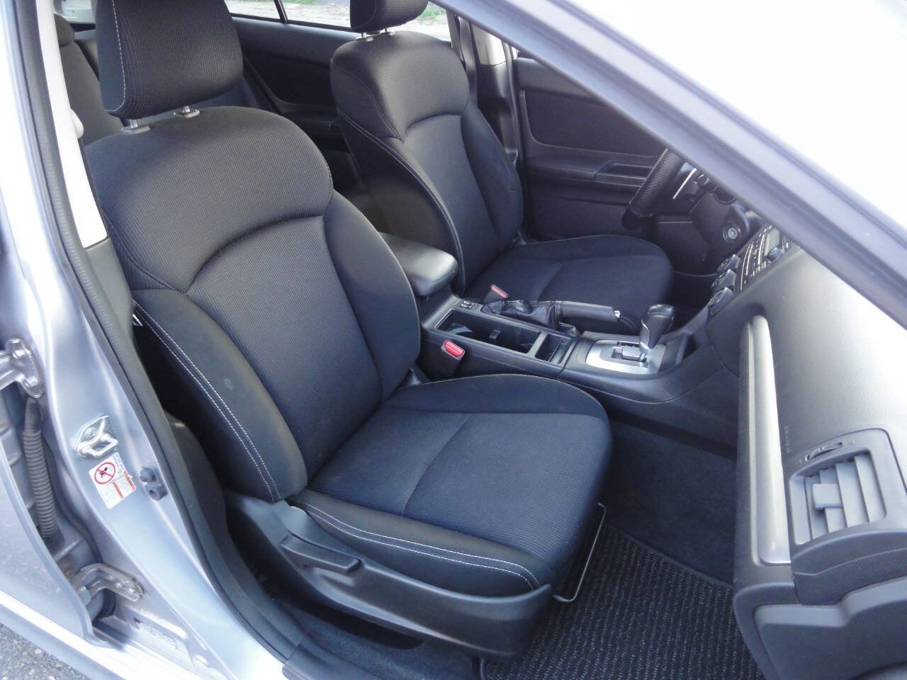 Used 2014 Subaru Impreza 2.0i Sport Premium AWD/4WD image 8