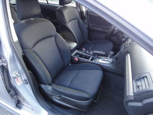 Used 2014 Subaru Impreza 2.0i Sport Premium AWD/4WD image 8