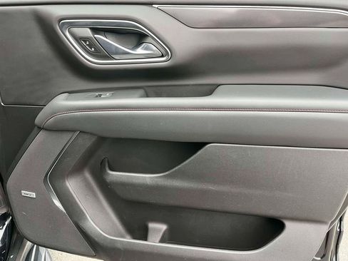 Used 2021 Chevrolet Suburban RST image 22