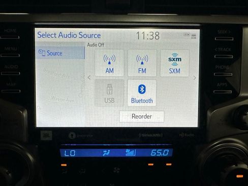 Used 2022 Toyota 4Runner Limited AWD/4WD image 28