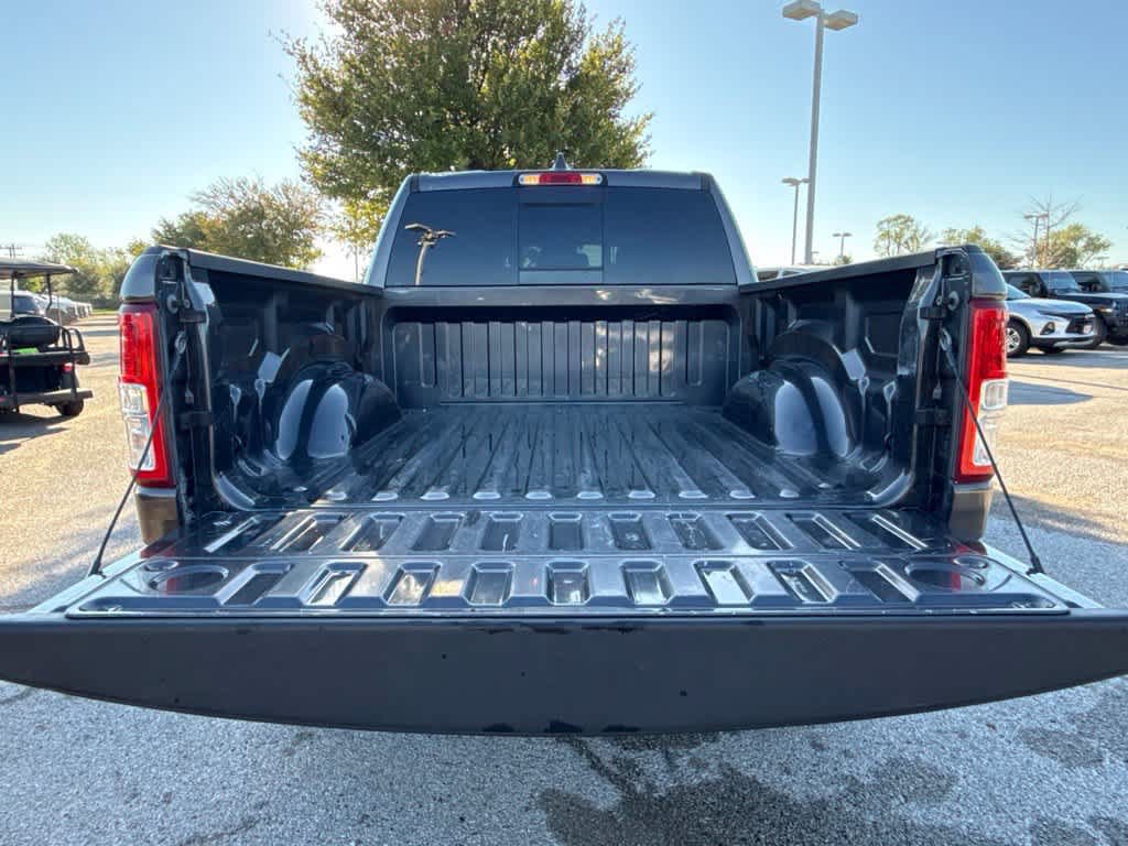 Used 2019 RAM 1500 Big Horn AWD/4WD image 9