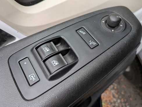 Used 2017 RAM ProMaster 1500 image 9