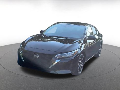 Used 2025 Nissan Sentra SV FWD image 4