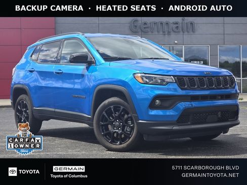 Used 2025 Jeep Compass Latitude w/ Altitude Special Edition AWD/4WD image 1