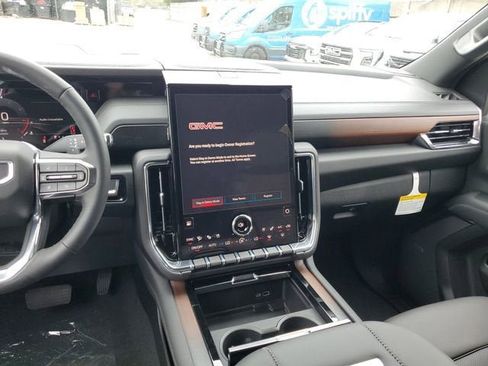 New 2026 GMC Yukon XL Denali w/ Sun & Power Step Package AWD/4WD image 14