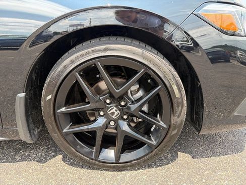 Used 2024 Honda Civic Sport image 9