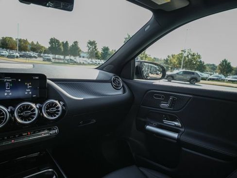 Certified 2025 Mercedes-Benz GLA 250 4MATIC image 26
