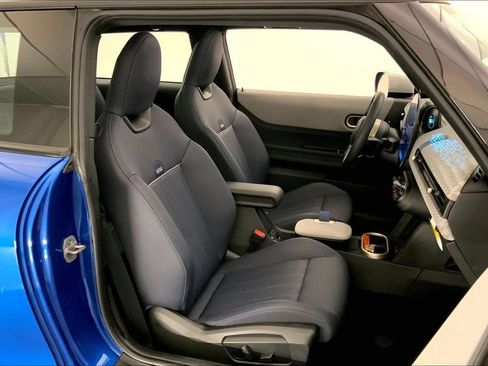 Certified 2025 MINI Cooper S FWD image 6