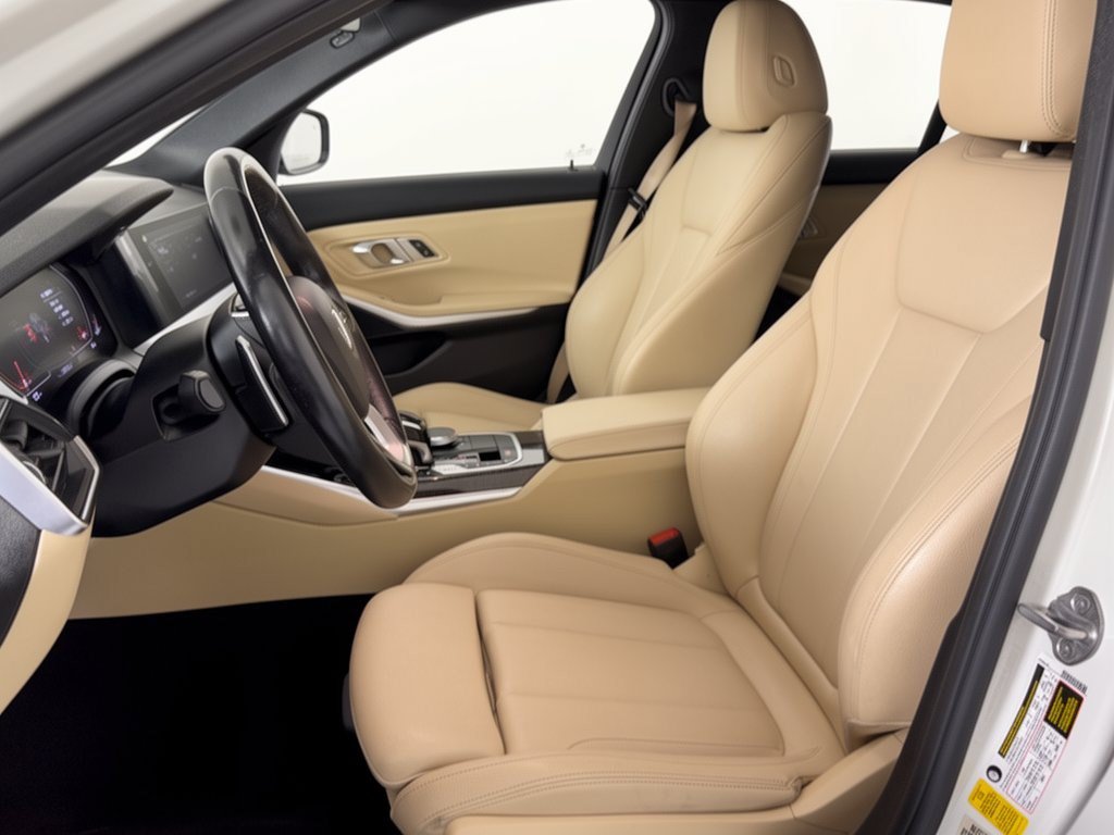Used 2020 BMW 330i Sedan w/ Convenience Package RWD image 5
