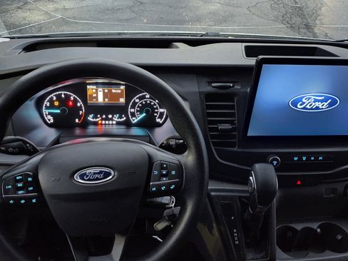 Used 2022 Ford Transit 250 Low Roof image 25