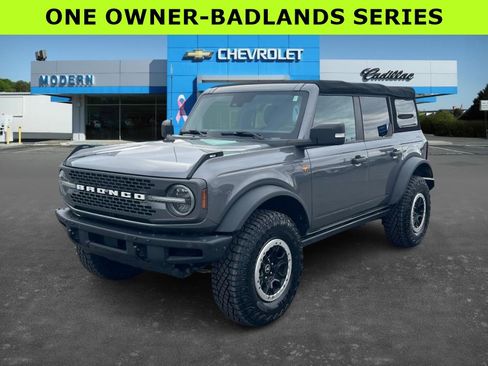Used 2021 Ford Bronco Badlands image 1
