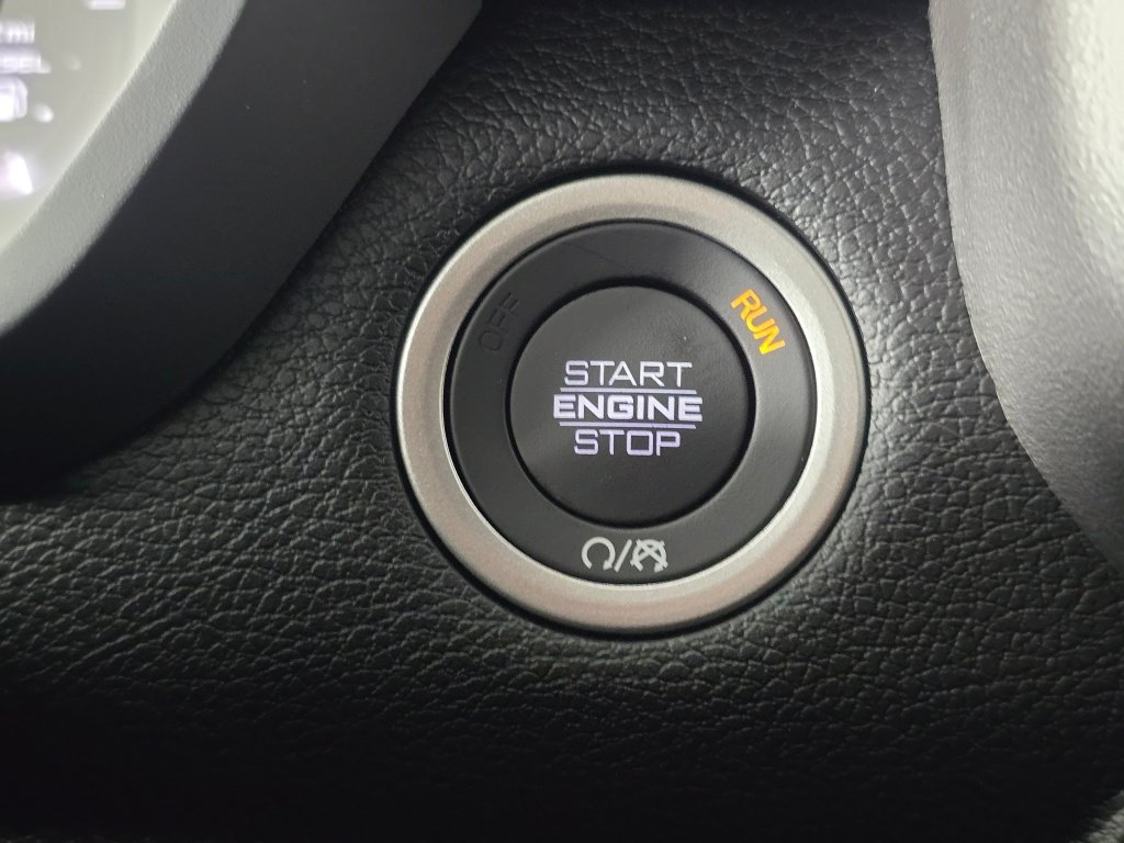New 2026 RAM 2500 Laramie AWD/4WD image 27