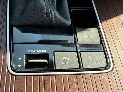 Used 2023 Toyota Sienna LE FWD image 31